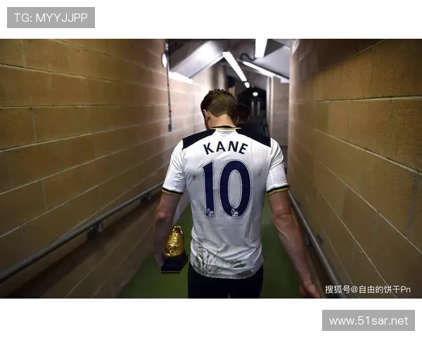 哈里·凯恩巅峰赛季进球效率与英超金靴含金量解析