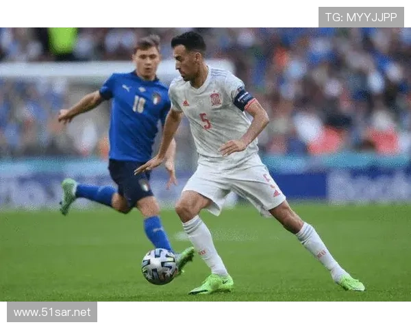 高位压迫参与：奥尔莫的战术作用