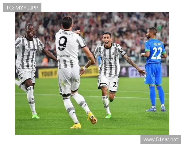 尤文边路进攻受阻,宽度不足暴露战术体系与人员配置短板 尤文边路进攻受阻,宽度不足暴露战术体系与人员配置短板