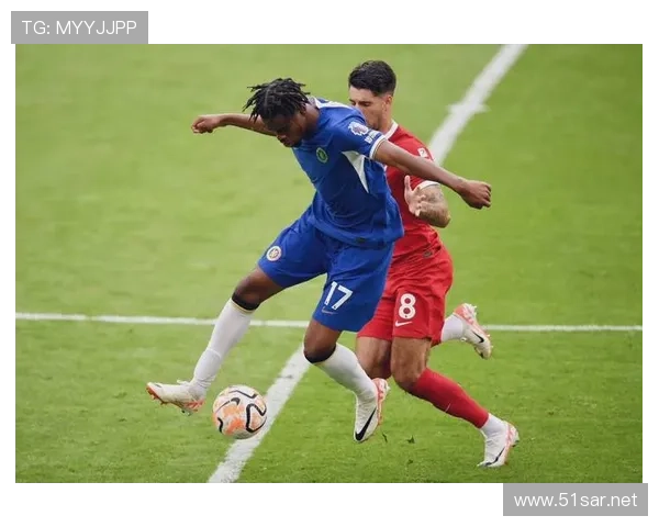 切尔西更衣室爆发内部矛盾！波切蒂诺战术失败导致球队低迷，豪门地位岌岌可危