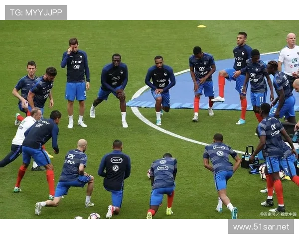 巴黎圣日耳曼终结点缺失限制进攻上限，对争冠形势形成持续制约