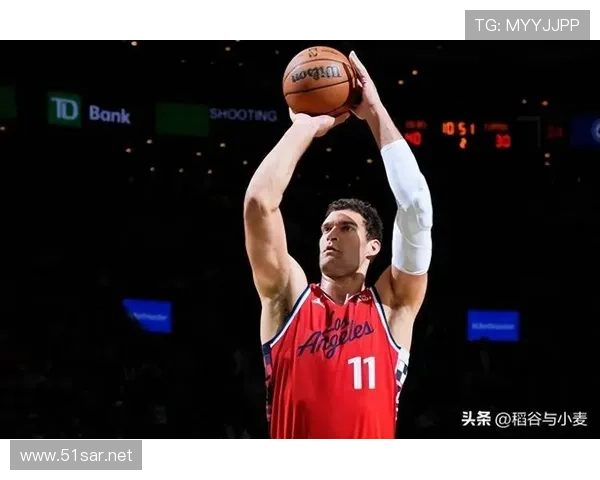 布鲁克·洛佩斯内线掩护有效提升空间创造率明显优于以往