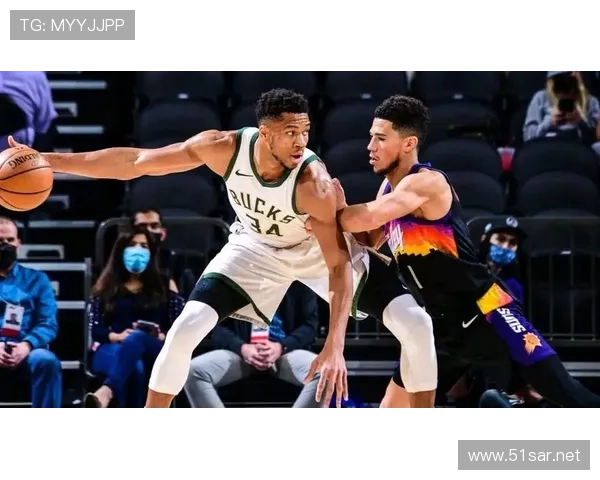 蒙塔·埃利斯无球穿插撕裂防线，高效得分改变比赛节奏